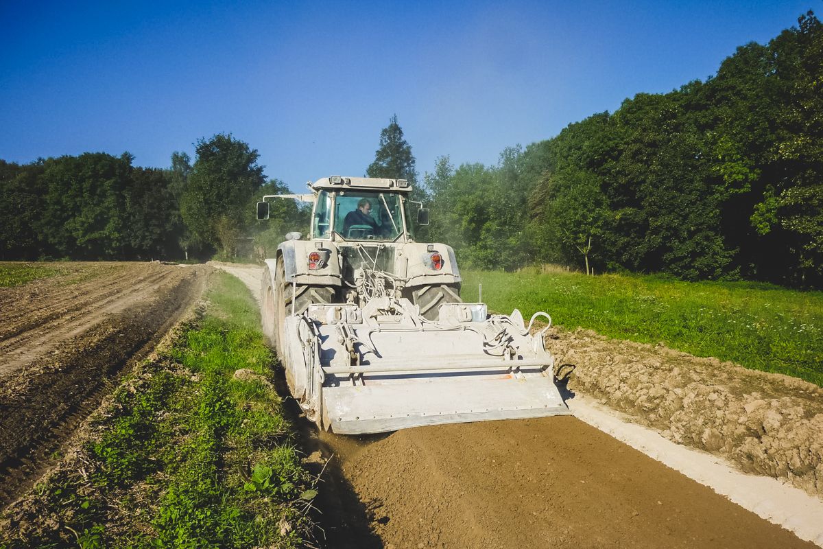 Bodenstabilisierung im Zuge des Ausbaus ländlicher Wege | Foto: VLF Thüringen