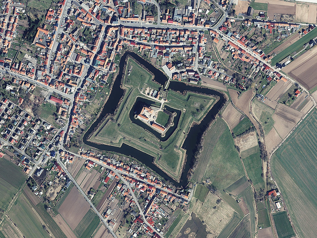 Ausschnitt aus dem Digitalen Orthophoto der Wasserburg Heldrungen