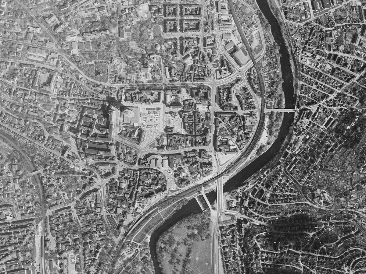 Luftbild von Jena aus dem Jahr 1982