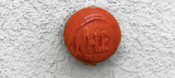 Höhenfestpunkt Mauerbolzen
