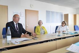 V.l.n.r.: Präsident Uwe Köhler, Frau Schienmann und Frau Timmermann