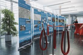 Blick auf die Ausstellung in der Sparkasse Heilbad Heiligenstadt
