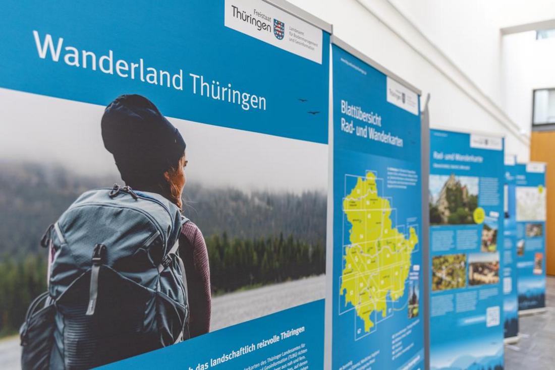 Einstiegs-Rollup mit Text zum Wanderland Thüringen